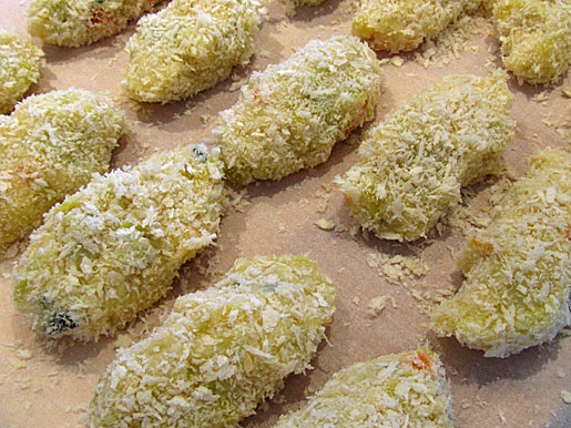 colcannon croquettes ready to fry