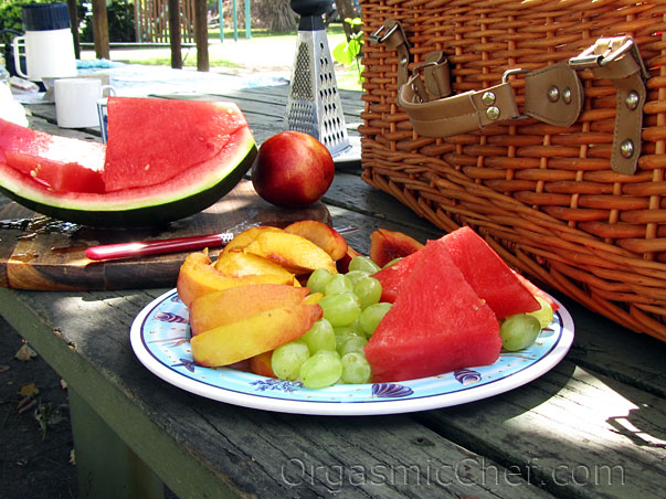 picnic fruit plate