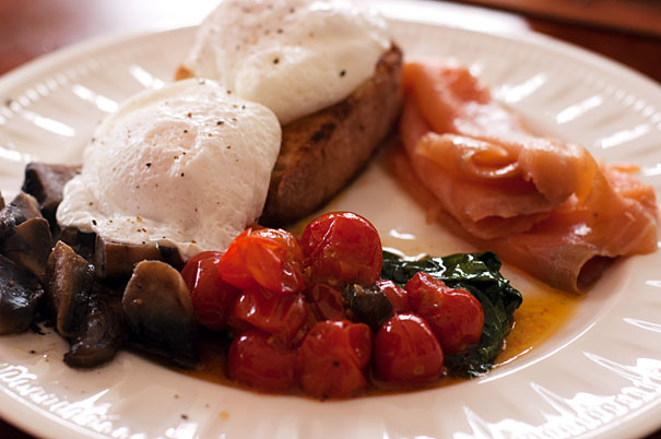 Australian breakfast with roasted tomatoe