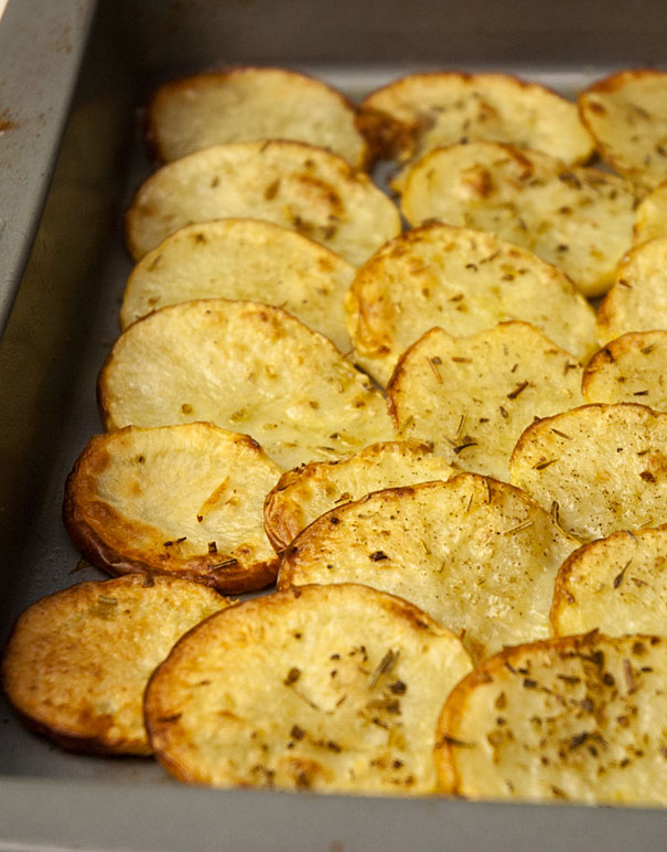 How to make herbed potatoes