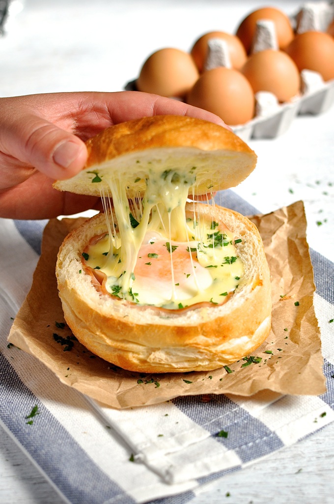 No Washing Up Ham, Egg & Cheese Bread Bowls